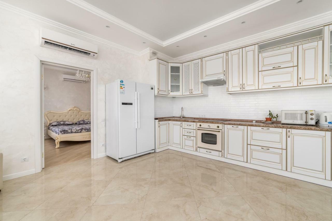 Vip Level Sea View Apartment Oldenburg Bagian luar foto