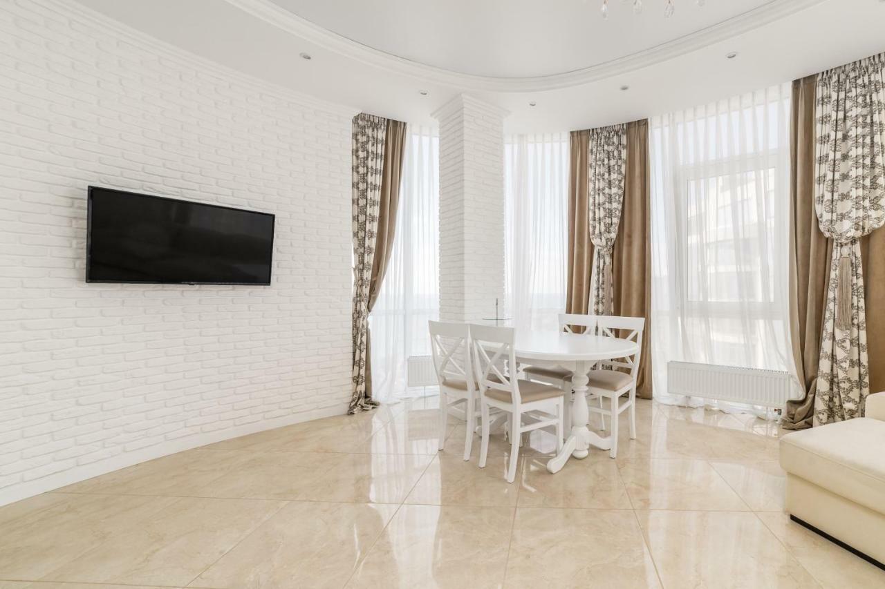 Vip Level Sea View Apartment Oldenburg Bagian luar foto