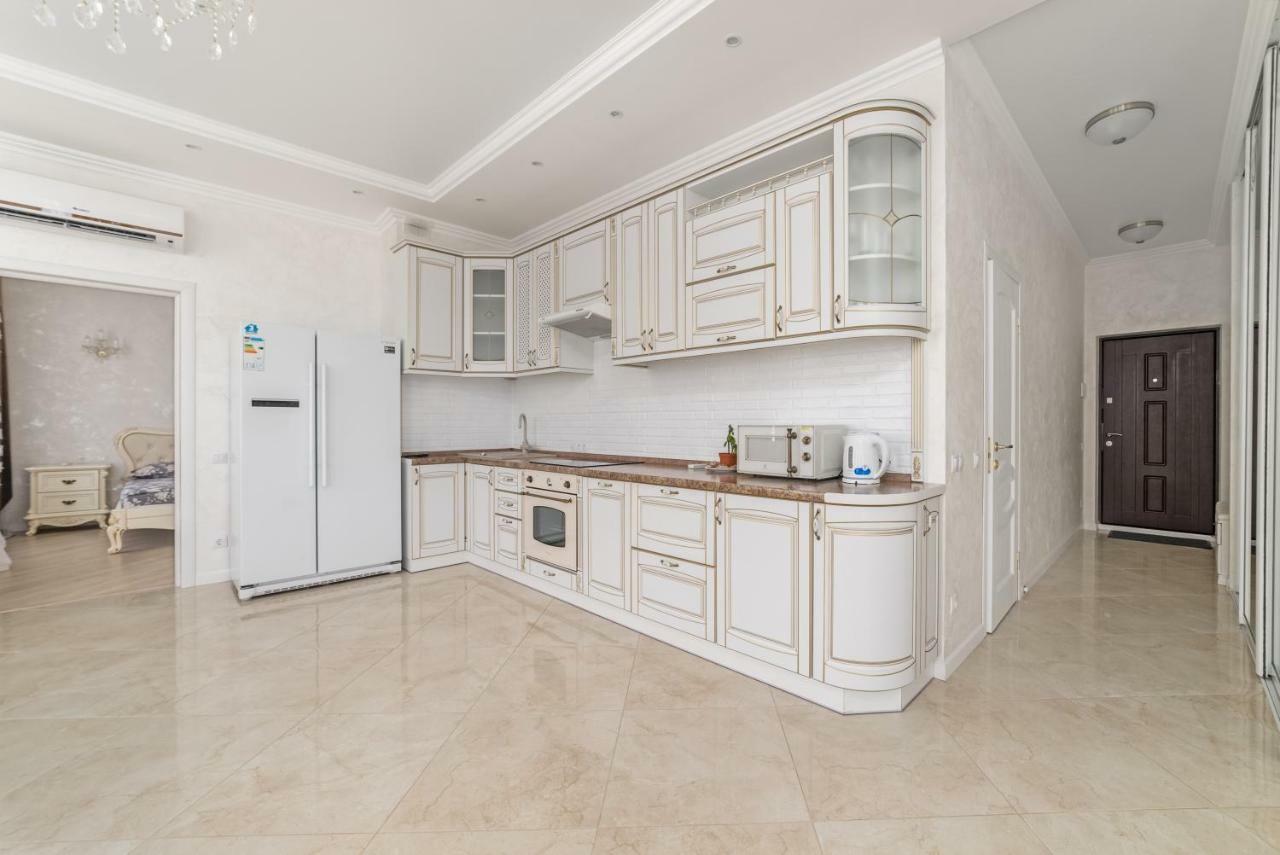 Vip Level Sea View Apartment Oldenburg Bagian luar foto